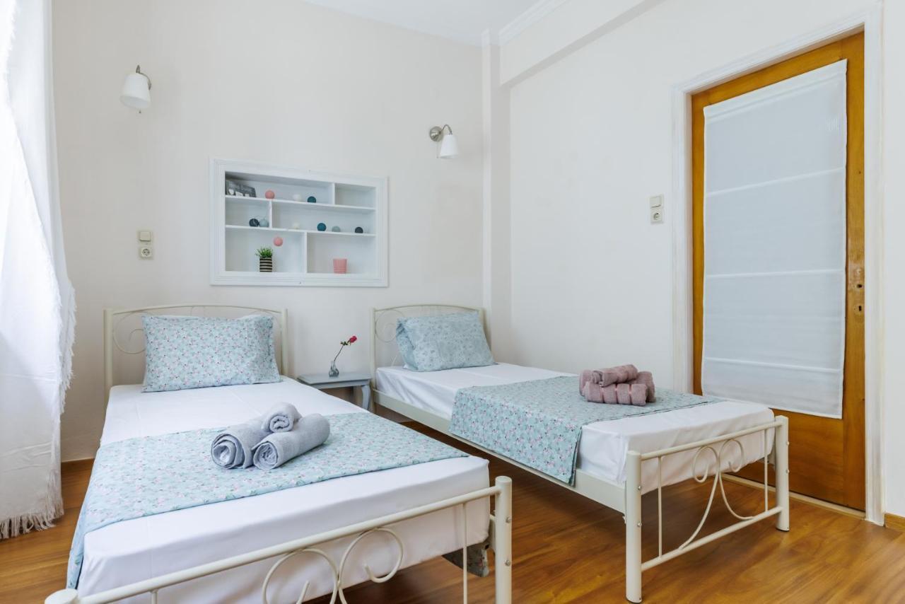 Petradi Town Apartment 스코펠로스 타운 외부 사진